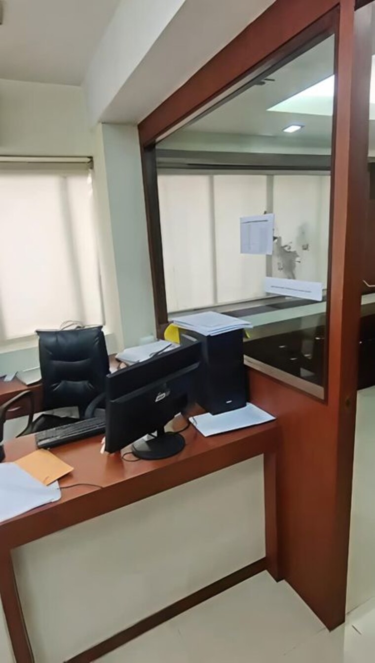 Team Area, tiretti Commercial Office Space 670 Sq.Ft. In Tiretti Kolkata 10024644