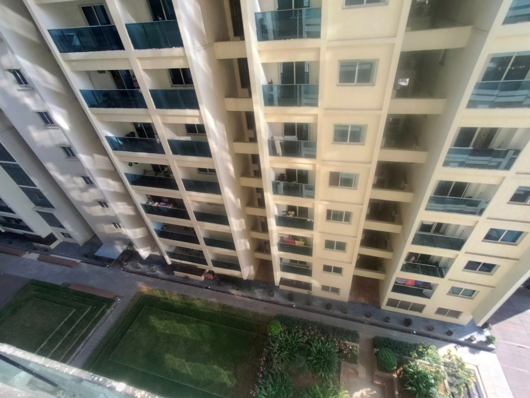 3 BHK + Pooja Room 1890 Sq.Ft. Apartment in Golf Edge