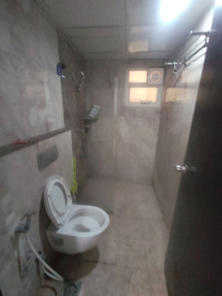 Bathroom, golf-edge 3 Bedroom 1890 Sq.Ft. Apartment In Gachibowli Hyderabad 10024757