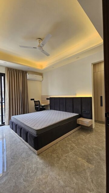Bedroom in 2 BHK Apartment at Saket – for Rent