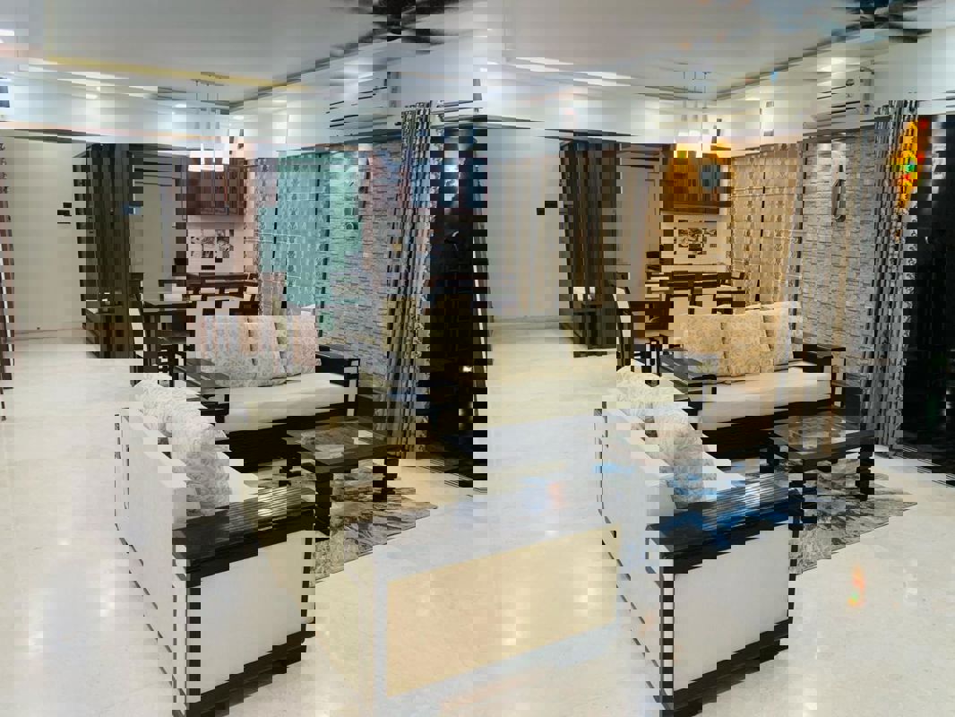 4 BHK + Extra Room 2406 Sq.Ft. Apartment in Kolte Patil 24K Glitterati