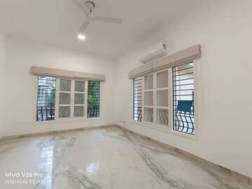 Room in 2 BHK Apartment at Saket – for Rent