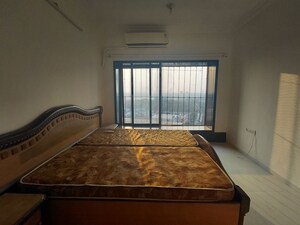 Bedroom in 2 BHK Apartment at Kalpataru Yugdharma, Malad West – for Rent