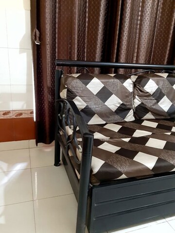 Furnished Amenities in 1 BHK Apartment at Navpada – for Rent