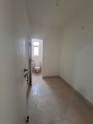 Room in 3.5 BHK Apartment at Emaar Imperial Gardens, Sector 102 – for Sale