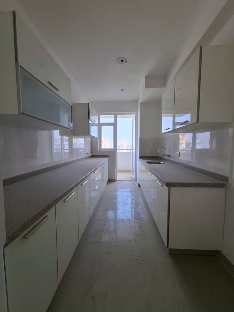 Kitchen, emaar-imperial-gardens 3.5 Bedroom 1228 Sq.Ft. Apartment In Sector 102 Gurgaon 10022344