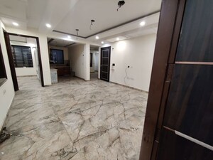 Room in 4 BHK Builder Floor at BP Homes, Sector 85 – for Sale