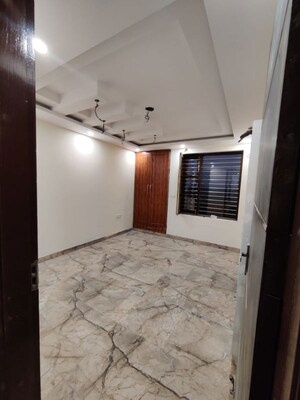 Room in 4 BHK Builder Floor at BP Homes, Sector 85 – for Sale