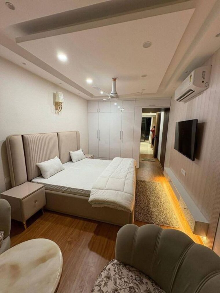 Living Room, saket 3 Bedroom 1500 Sq.Ft. Apartment In Saket Delhi 10024788