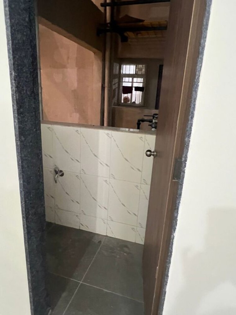 Bathroom, marunji 2 Bedroom 620 Sq.Ft. Apartment In Marunji Pune 10024794