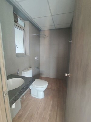Bathroom in 2 BHK Apartment at Kalpataru Paramount, Kapur Bawdi – for Sale
