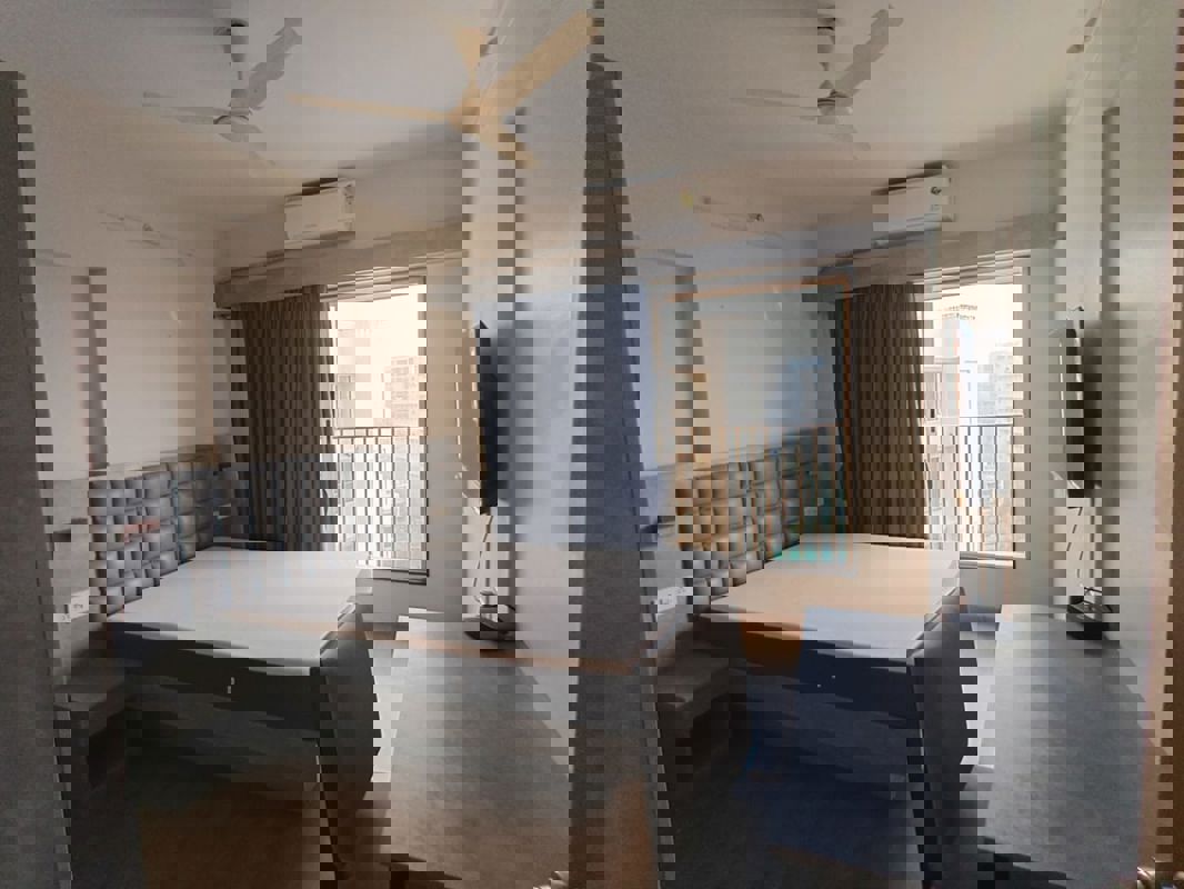 3 BHK + Store Room 950 Sq.Ft. Apartment in Bajaj Emerald