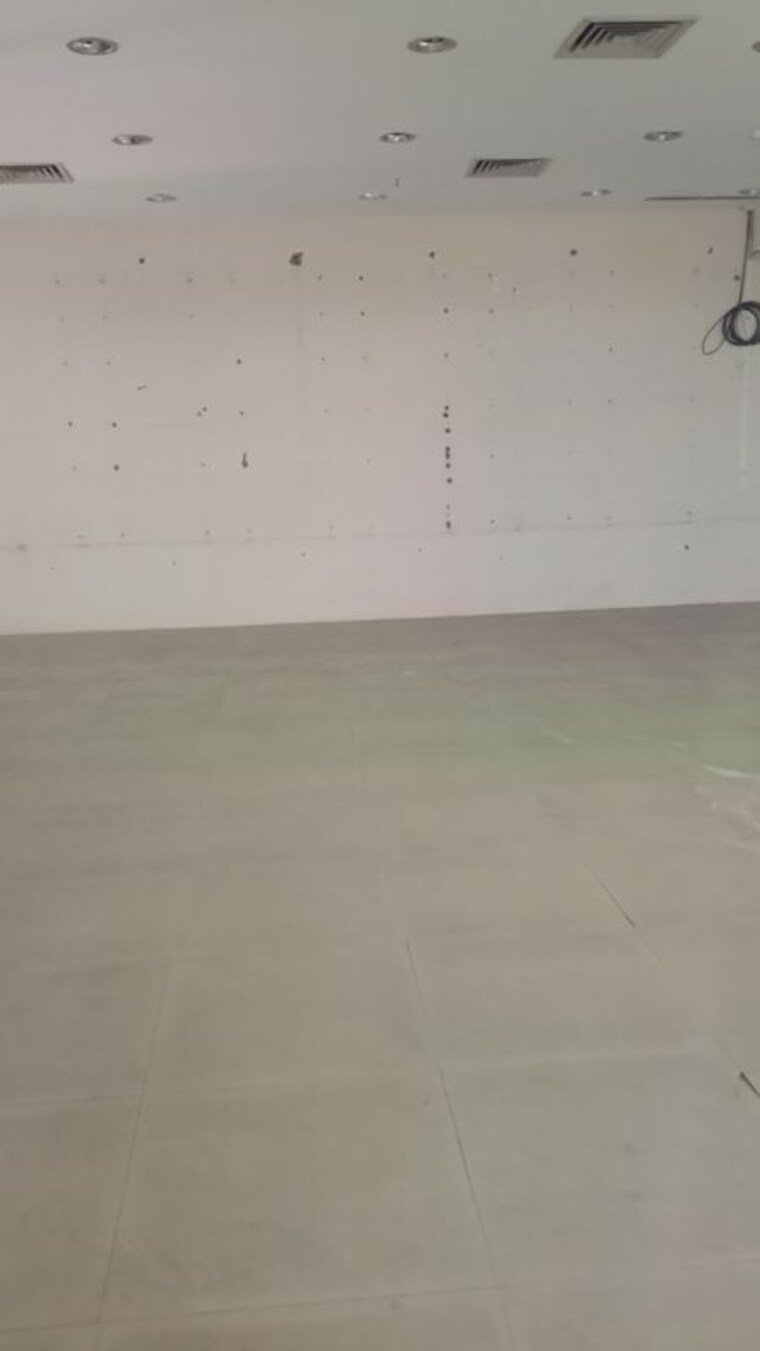 Floor Plan, sristi-plaza Commercial Shop 3500 Sq.Ft. In Chinar Park Kolkata 10024810