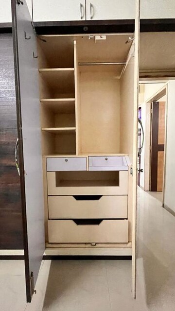 Furnished Amenities in 2 BHK Apartment at Essen Shonest Towers, Wakad – for Rent