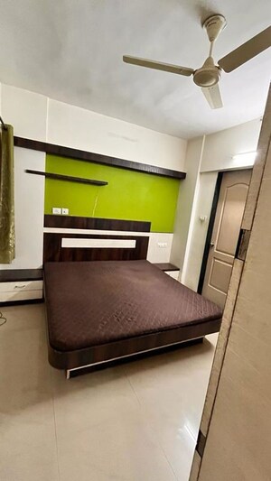 Furnished Amenities in 2 BHK Apartment at Essen Shonest Towers, Wakad – for Rent