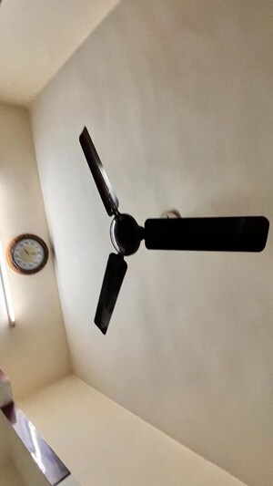 Furnished Amenities in 2 BHK Apartment at Essen Shonest Towers, Wakad – for Rent