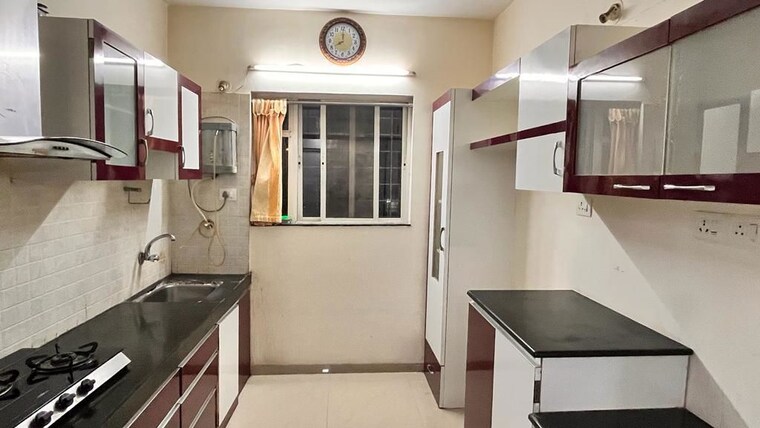 Kitchen, essen-shonest-towers 2 Bedroom 780 Sq.Ft. Apartment In Wakad Pune 10024811