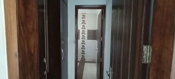 Building Lobby in 4 BHK Builder Floor at BP Homes, Sector 85 – for Sale