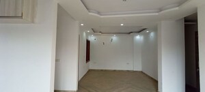Building Lobby in 4 BHK Builder Floor at BP Homes, Sector 85 – for Sale