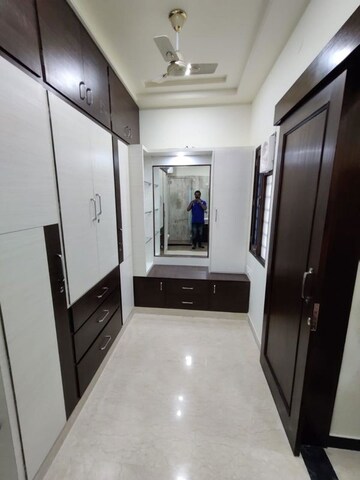 Building Lobby in 5 BHK Villa at Vaishali Nagar – for Rent