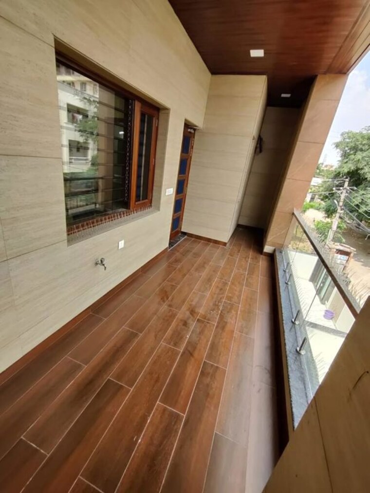 Balcony, vaishali nagar 5 Bedroom 180 Sq.Yd. Villa In Vaishali Nagar Jaipur 9646776