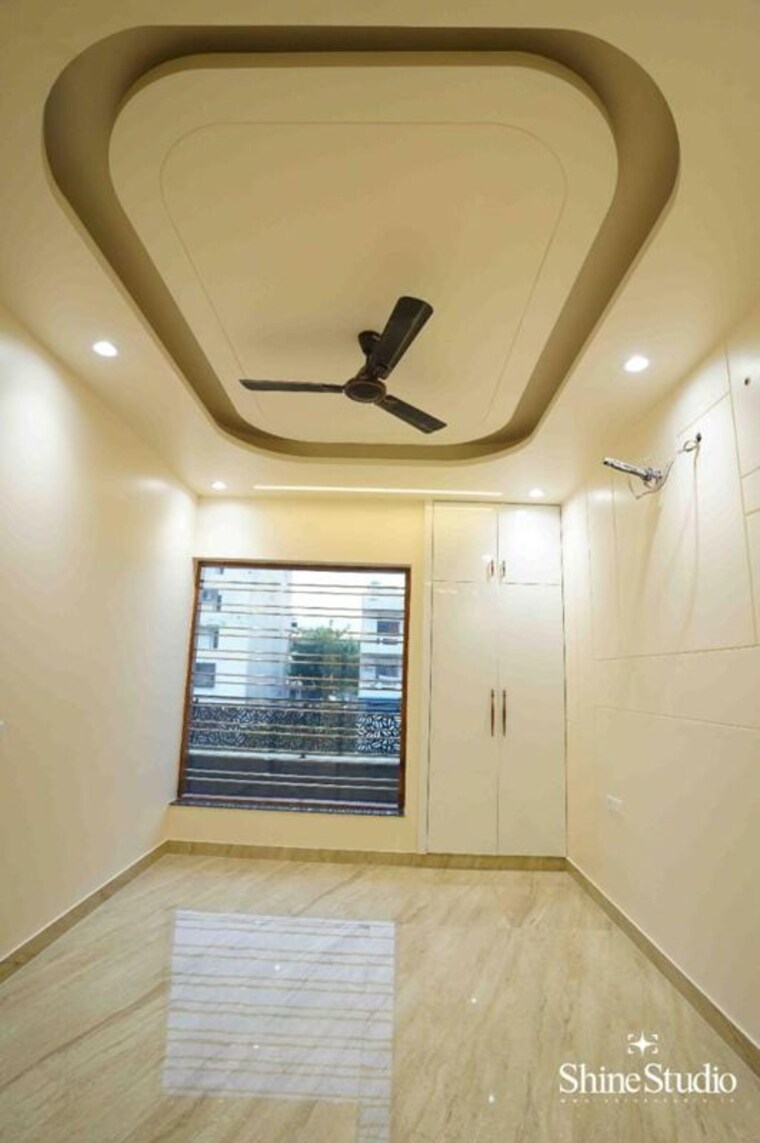 Room, parklands 4 Bedroom 3150 Sq.Ft. Builder Floor In Sector 85 Faridabad 10024824