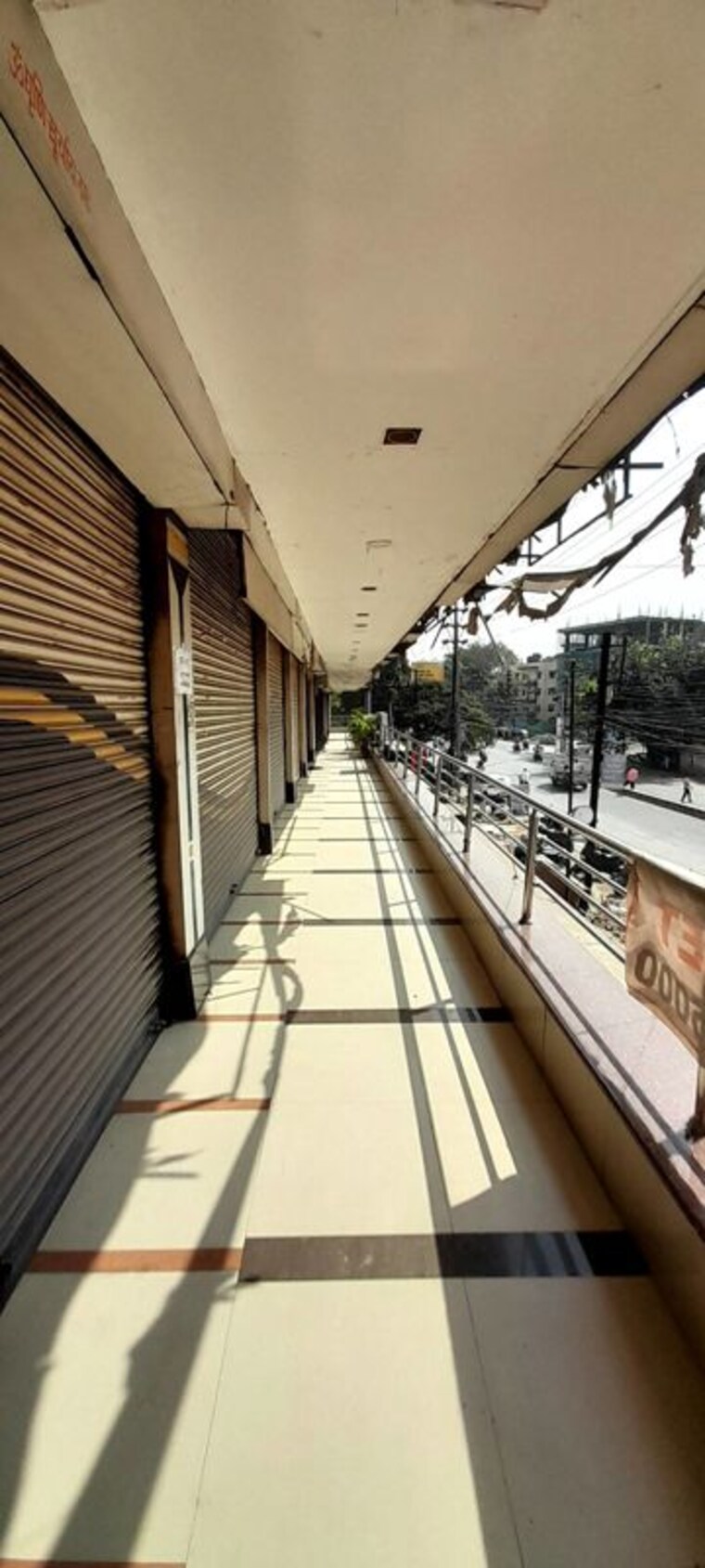 Balcony, shankar nagar Commercial Office Space 500 Sq.Ft. In Shankar Nagar Raipur 10024807
