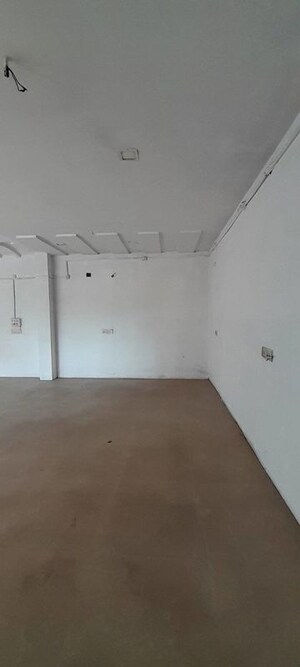 Room in  Office Space at Shankar Nagar – for Rent