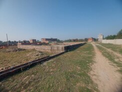 Plot For Sale in Raebareli Road