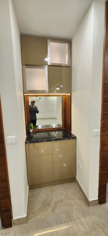 Furnished Amenities in 2 BHK Builder Floor at RPS Palm Drive, Sector 88 – for Sale