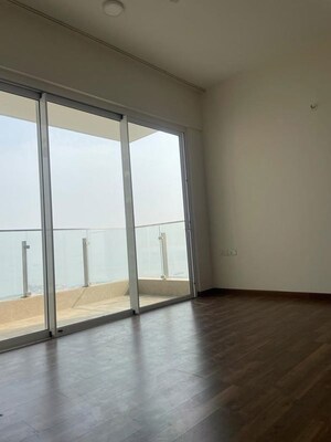Room in 3 BHK Apartment at L&T Crescent Bay T2, Parel – for Sale