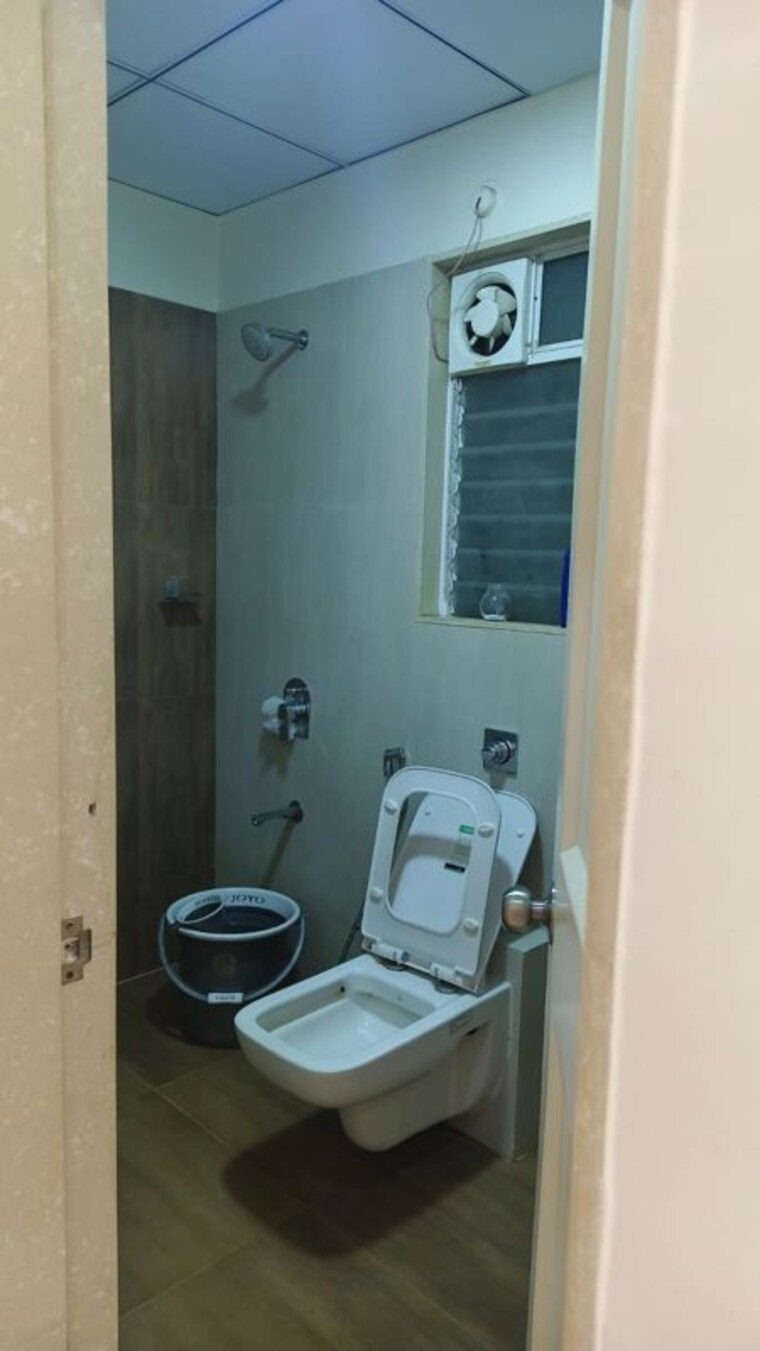 Bathroom, rosa-bella 2 Bedroom 950 Sq.Ft. Apartment In Ghodbunder Road Thane 10024975