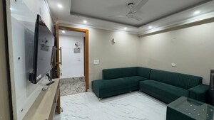 1 BHK Builder Floor For Rent in Chattarpur