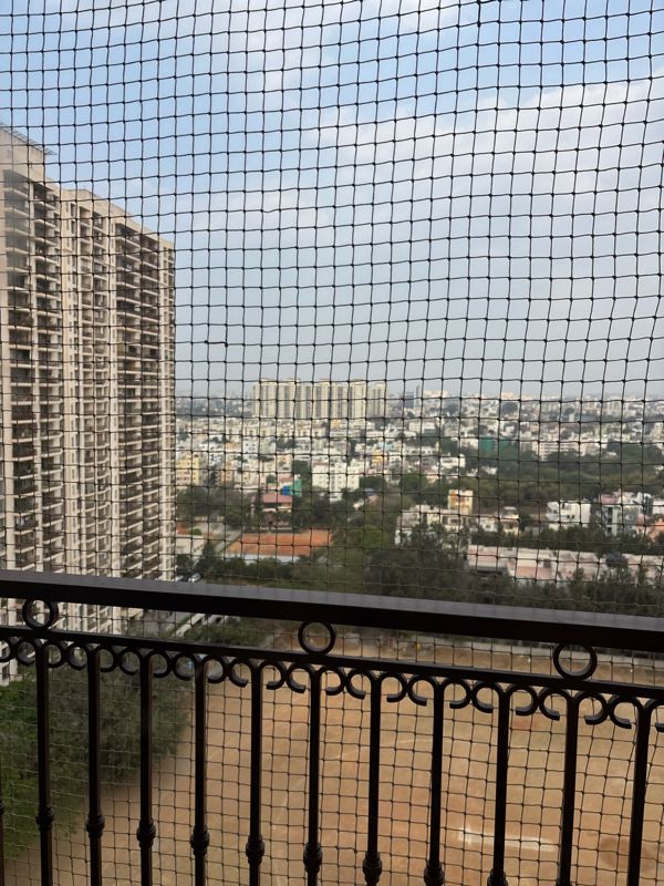 3.5 BHK + Servant Room Apartment For Rent in Hiranandani Lake Verandahs