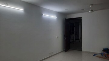 Room in 3 BHK Apartment at Paradigm Business Hermitage Park, Dhakoli – for Rent