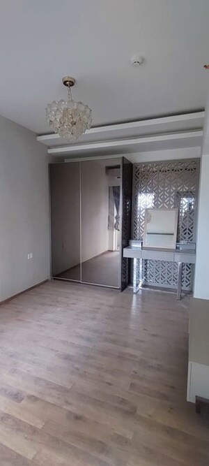 Room in 3 BHK Apartment at Tulip Yellow, Sector 69 – for Sale