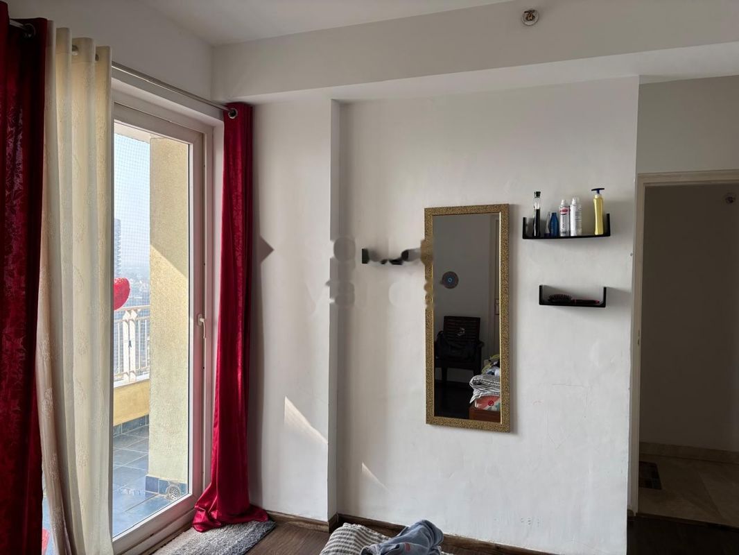 3 BHK 1950 Sq.Ft. Apartment in Supertech Araville