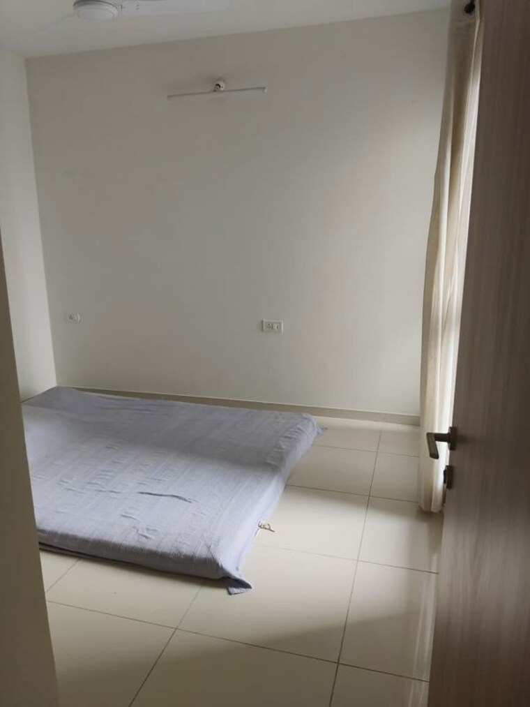 Bedroom, vr-bhoomi-acres-f-wing 1 Bedroom 400 Sq.Ft. Apartment In Ghodbunder Road Thane 10025139