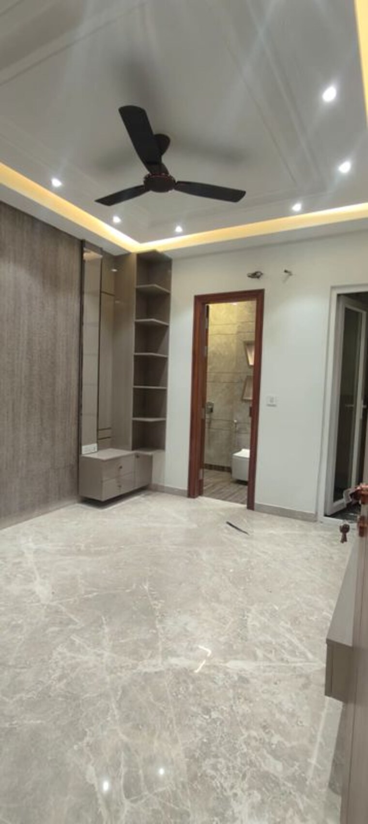 undefined, vikas puri 3 Bedroom 133 Sq.Yd. Builder Floor In Vikas Puri Delhi 10025251