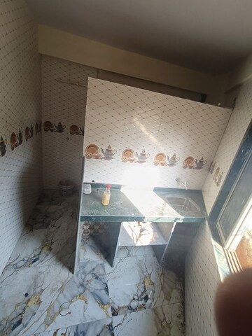 Bathroom in 1 BHK Apartment at Sameer Apartments, Andheri West – for Rent