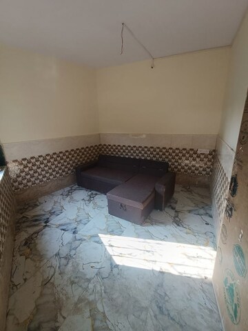 Bedroom in 1 BHK Apartment at Sameer Apartments, Andheri West – for Rent