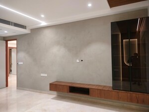 Room in 2.5 BHK Apartment at Bhartiya Nikoo Homes Phase 2, Thanisandra Main Road – for Rent