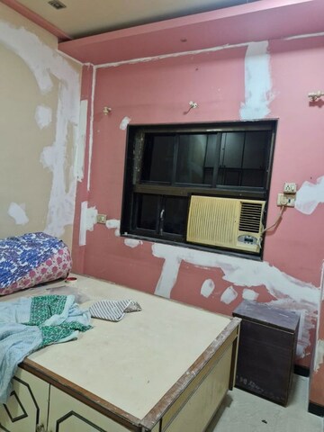 Bedroom in 1 BHK Apartment at Western Railway Workshop – for Rent