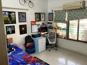 Bedroom in 2 BHK Apartment at Gulmarg Society, Chembur – for Sale