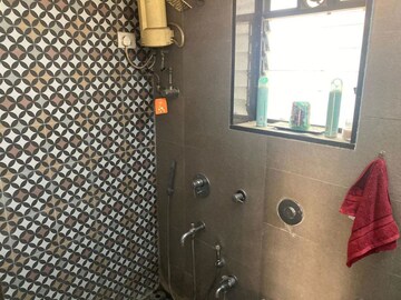Bathroom in 2 BHK Apartment at Gulmarg Society, Chembur – for Sale
