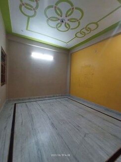 2 BHK + Pooja Room Builder Floor For Rent in Versova Kiran