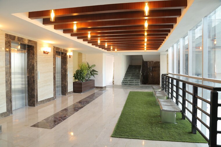 Balcony, raipur road Commercial Office Space 1010 Sq.Ft. In Raipur Road Dehradun 10025387