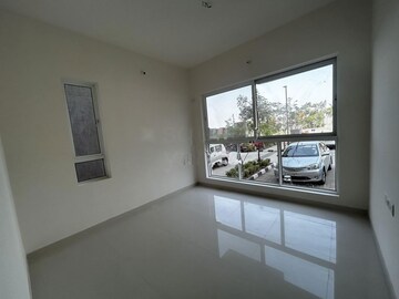 Room in 1 BHK Apartment at Godrej Hillside, Mahalunge – for Rent