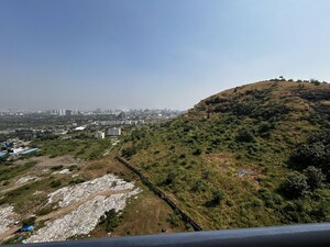 Plot Area in 1 BHK Apartment at Godrej Hillside, Mahalunge – for Rent