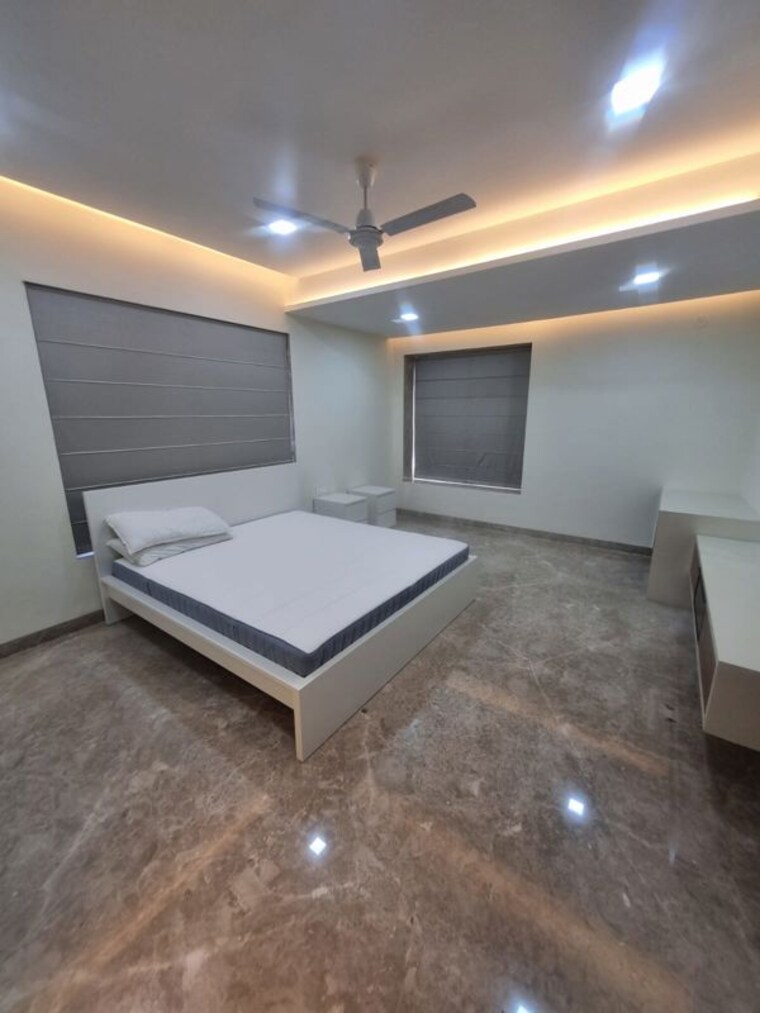 Room, venkat-enclave-hitech-city 4 Bedroom 3000 Sq.Ft. Apartment In Hi Tech City Hyderabad 10025459